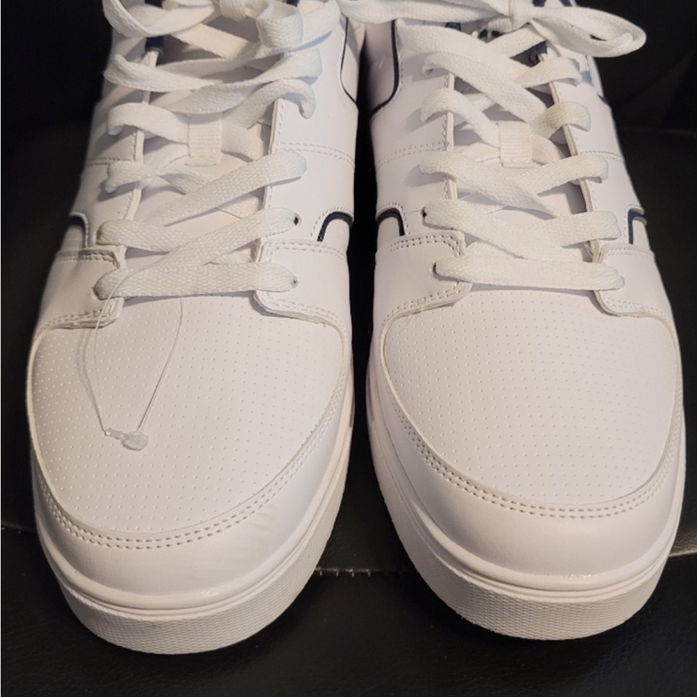 NWOT | Fila Sneakers- Men's Size 12 - Picture 3 of 7
